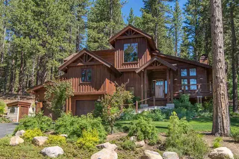 11450 Bottcher Loop, Truckee, CA 96161 photo 1