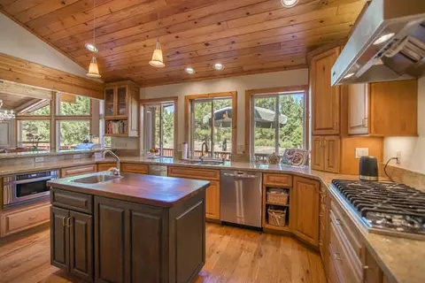 130 Calpine Rd, Calpine, CA 96124 photo 6