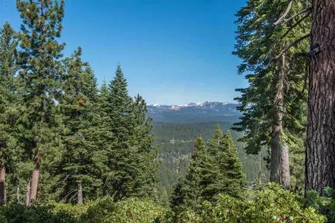 1942 Gray Wolf, Truckee, CA 96161 photo 8