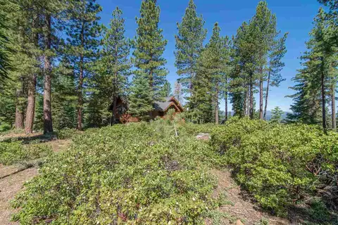 1942 Gray Wolf, Truckee, CA 96161 photo 2