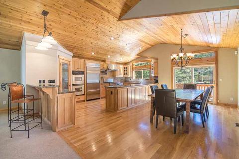 13082 Ski View Loop, Truckee, CA 96161 photo 5
