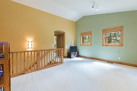 11136 Comstock Dr, Truckee, CA 96161 photo 10