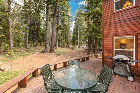 12935 Ski View Loop, Truckee, CA 96161 photo 13