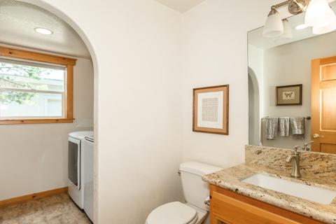 12935 Ski View Loop, Truckee, CA 96161 photo 12