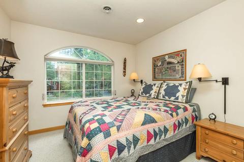 12935 Ski View Loop, Truckee, CA 96161 photo 7