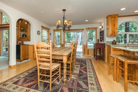 12935 Ski View Loop, Truckee, CA 96161 photo 4