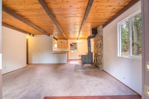 10512 Iris Rd, Truckee, CA 96161 photo 7