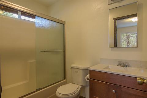10512 Iris Rd, Truckee, CA 96161 photo 11