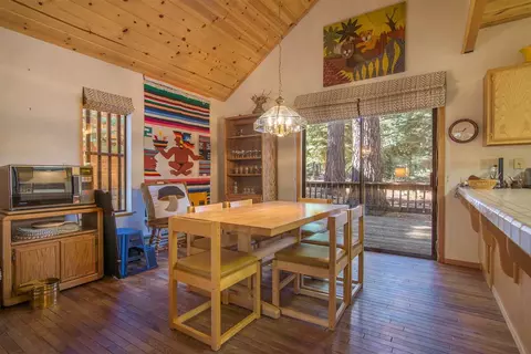 12710 Skiview Loop, Truckee, CA 96161 photo 5