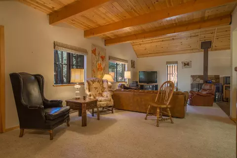 12710 Skiview Loop, Truckee, CA 96161 photo 3