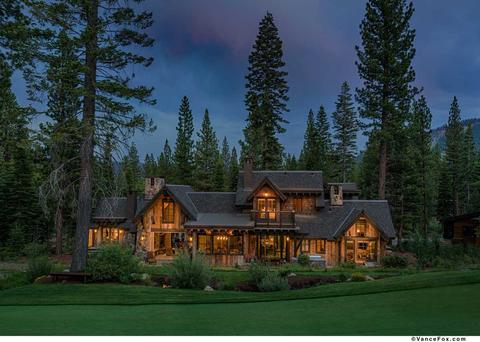 8710 Breakers Ct, Truckee, CA 96161 photo 2