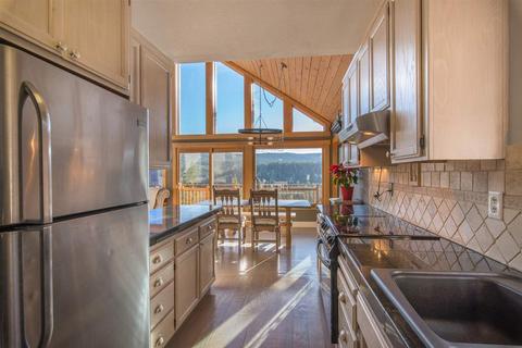 10172 Thomas Dr, Truckee, CA 96161 photo 4