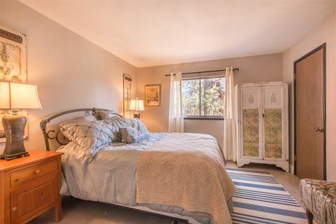 10172 Thomas Dr, Truckee, CA 96161 photo 12