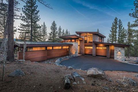 8273 Ehrman Dr, Truckee, CA 96161 photo 1