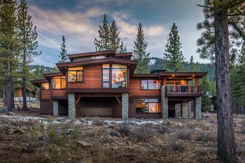8273 Ehrman Dr, Truckee, CA 96161 photo 3