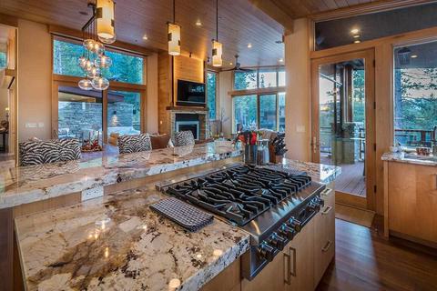 8273 Ehrman Dr, Truckee, CA 96161 photo 10