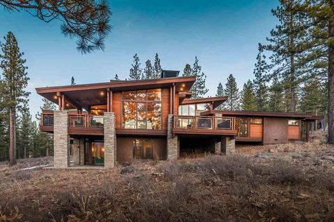 8273 Ehrman Dr, Truckee, CA 96161 photo 4