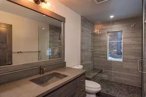 11768 Chamonix Rd, Truckee, CA 96161 photo 8
