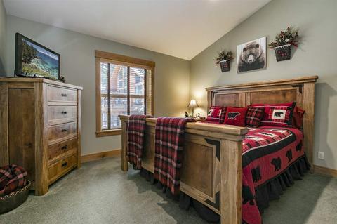12745 Ski View Loop, Truckee, CA 96161 photo 10