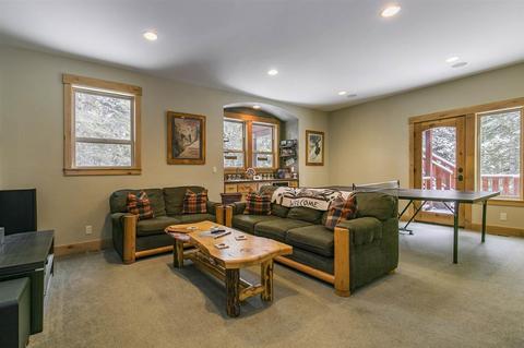 12745 Ski View Loop, Truckee, CA 96161 photo 13