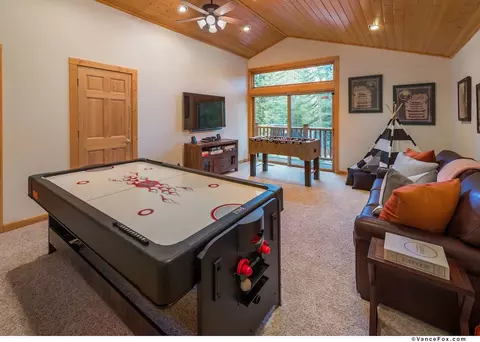518 Wolf Tree, Truckee, CA 96161 photo 9