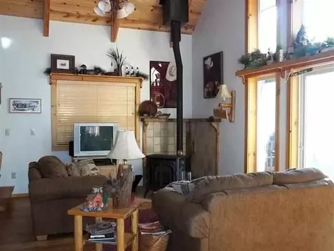 618 Bear Valley Rd, Loyalton, CA 96118 photo 6