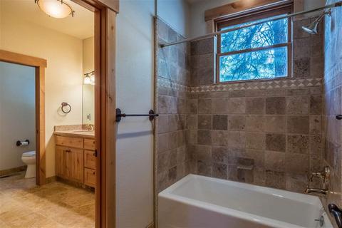 12779 Sierra Dr, Truckee, CA 96161 photo 9