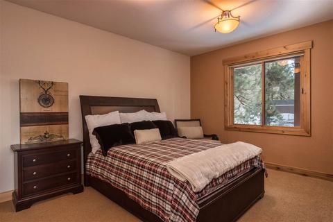 12779 Sierra Dr, Truckee, CA 96161 photo 8