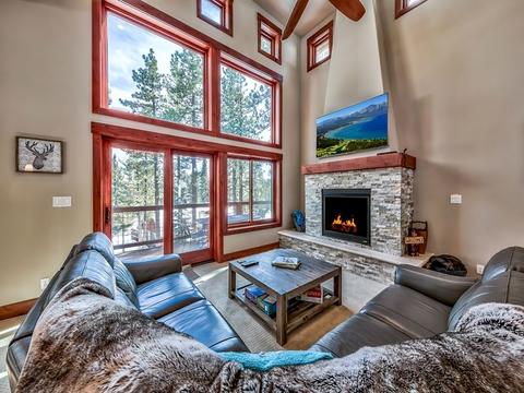 12007 Cavern Way, Truckee, CA 96161 photo 3