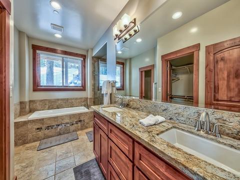 12007 Cavern Way, Truckee, CA 96161 photo 11