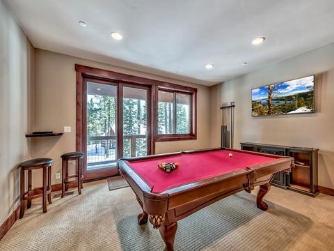 12007 Cavern Way, Truckee, CA 96161 photo 9