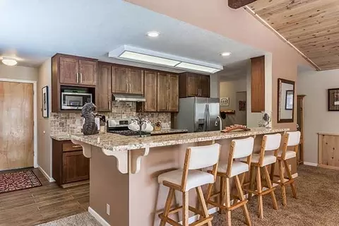 13086 Pinnacle Loop, Truckee, CA 96161 photo 6