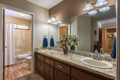 13086 Pinnacle Loop, Truckee, CA 96161 photo 9