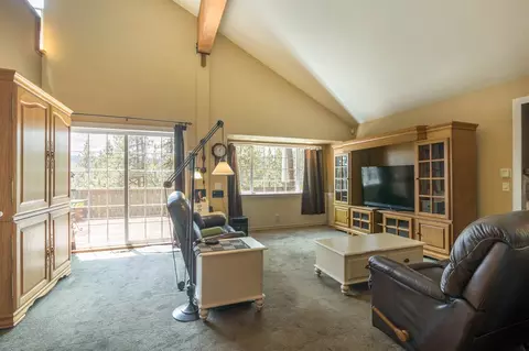12710 Sierra Dr, Truckee, CA 96161 photo 4