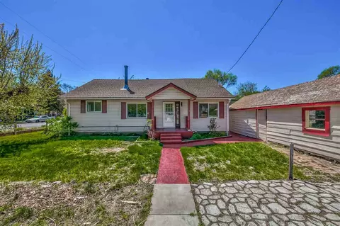 521 4th St, Loyalton, CA 96118 photo 1