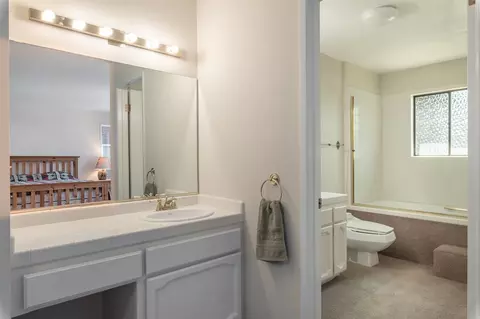 12744 Skiview Loop, Truckee, CA 96161 photo 10