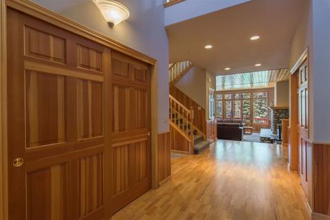 13264 Ski View Loop, Truckee, CA 96161 photo 7
