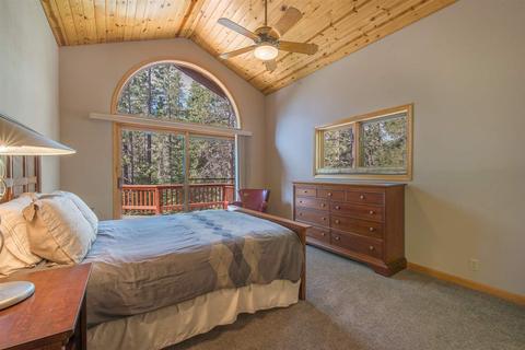 13264 Ski View Loop, Truckee, CA 96161 photo 13