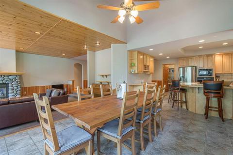 13264 Ski View Loop, Truckee, CA 96161 photo 9