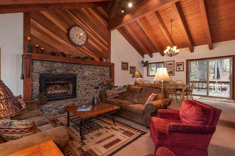 524 Wolf Tree, Truckee, CA 96161 photo 3