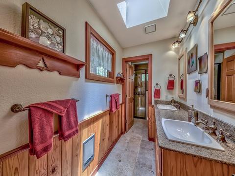 10 W Chilula Trl, Graeagle, CA 96103 photo 12
