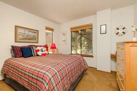 13753 Skiview Loop, Truckee, CA 96161 photo 9