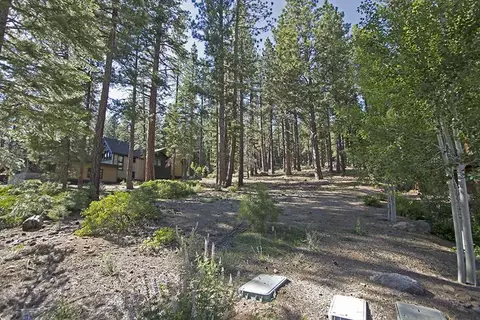 11470 Bottcher Loop, Truckee, CA 96161 photo 6