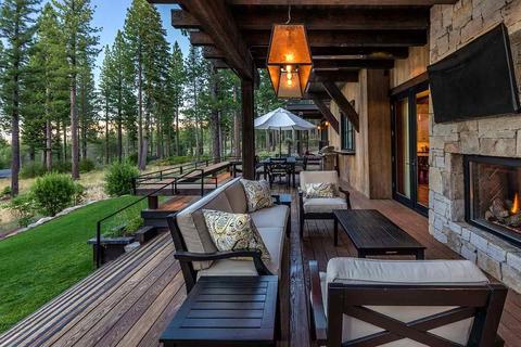 8231 Ehrman Dr, Truckee, CA 96161 photo 3