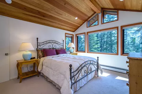 2240 Bear Creek Dr, Alpine Meadows, CA 96146 photo 1