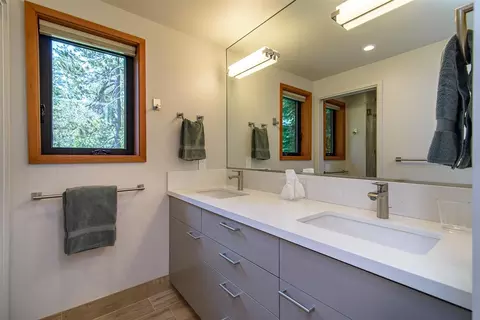 2240 Bear Creek Dr, Alpine Meadows, CA 96146 photo 9