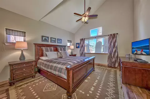 10378 Winter Creek Loop, Truckee, CA 96161 photo 7