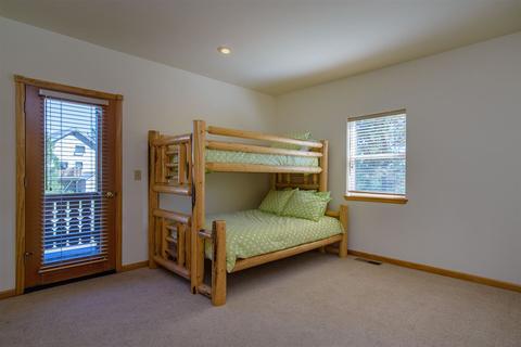 12680 Pinnacle Loop, Truckee, CA 96161 photo 9