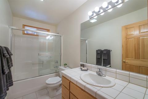 12146 Pine Forest Rd, Truckee, CA 96161 photo 12