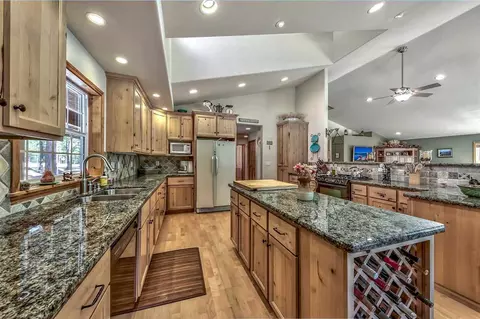 459 Main St, Calpine, CA 96124 photo 7